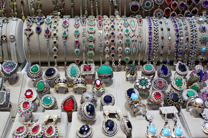 What to Consider When Buying Custom Jewelry in New Jersey